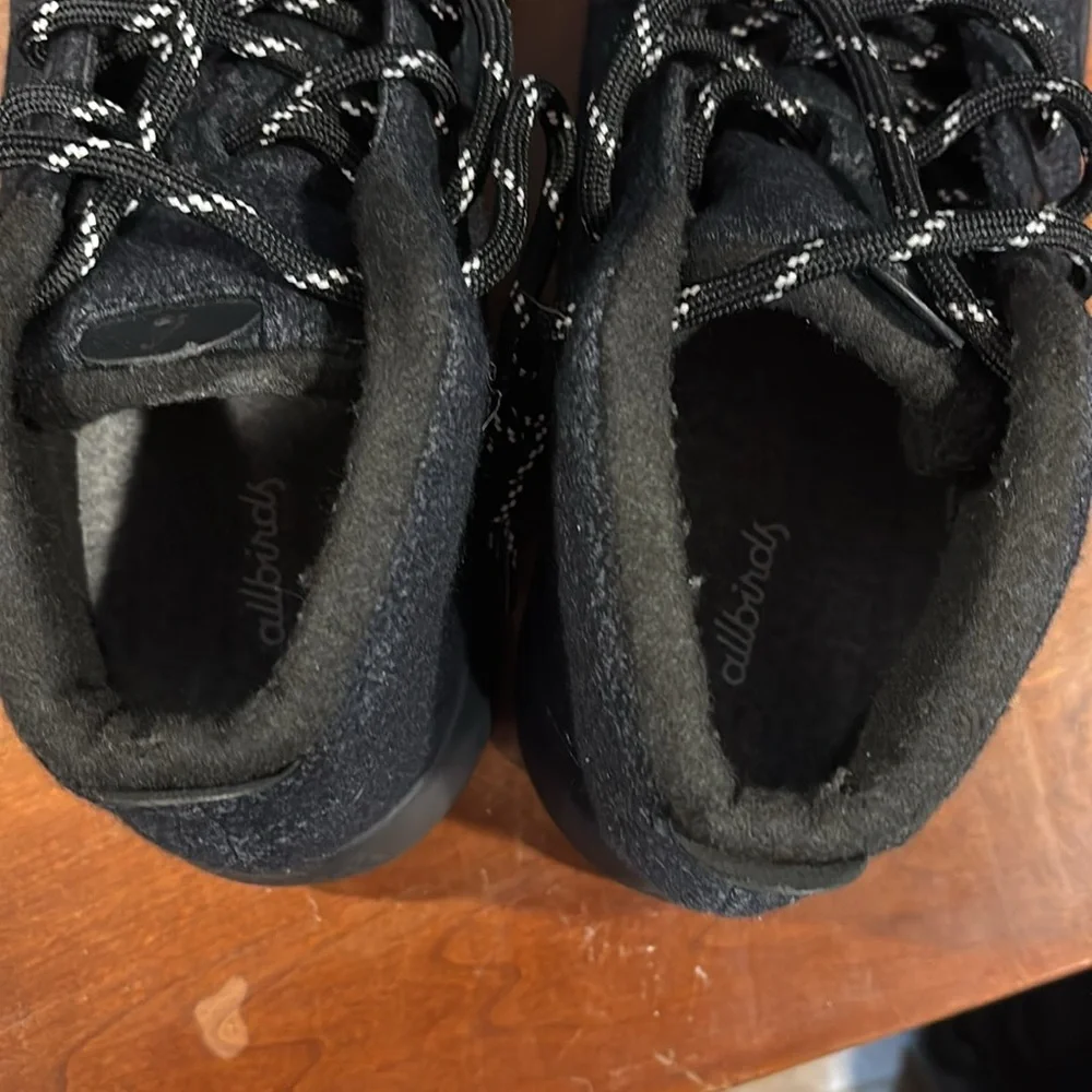 EUC
Allbirds Men's Wool Runner-up Mizzles - Picture 4 of 6